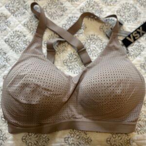 VSX Women's Beige Mesh Sports Bra